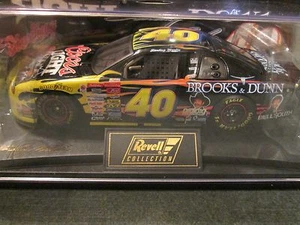 Revell Collection 1/24 S. Marlin #40 Coors Light/Brooks & Dunn 1999 Chevy MC - Foto 1 di 12