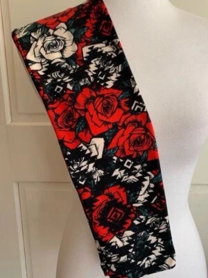 LuLaRoe Leggings OS Red & White Roses Aztec Geometric on Black VINTAGE - Image 1 of 2