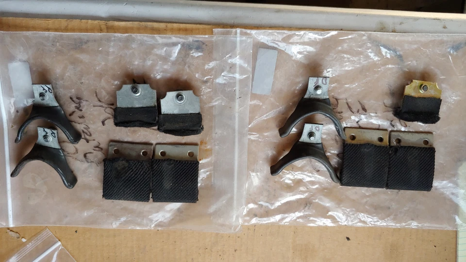 1970 Pontiac Catalina window parts - Image 1 of 1