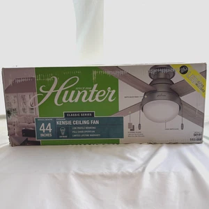 Hunter 50181 44 Inch Indoor Ceiling Fan with Light Kit - New/Never Used - Picture 1 of 5