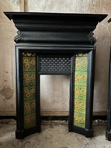 A Victorian Antique Fireplace Glazed Tiled Black Cast Iron Fireplace - Picture 1 of 3
