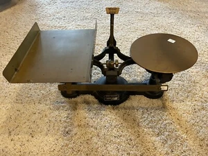 Antique Troemner Yarn Scale. Square Brass Tray And Brass Round Plate. - Picture 1 of 4