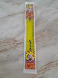 Vintage retro Helix neon yellow NO GEEKS Plastic Triangular 12"/30cm ruler NIP - Picture 1 of 8