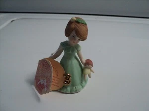 Enesco 1982 Growing Up Birthday Girls Age 3 Figurine 3" Brunette Green Dress - Picture 1 of 3