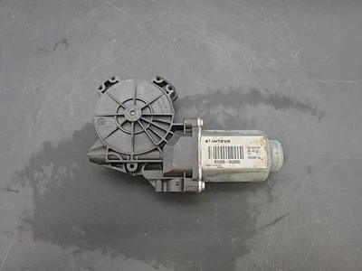 Motor ventana trasera derecha Hyundai Accent 2012-2017 82450-0U000 X21-687 Foto 1 de 4