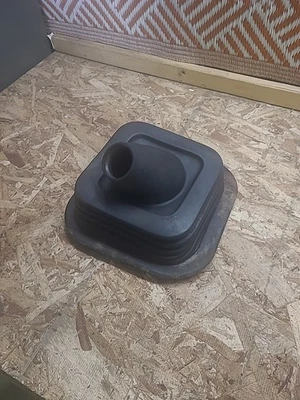 Bota de câmbio manual 95-98 Silverado - Imagem 1 de 4