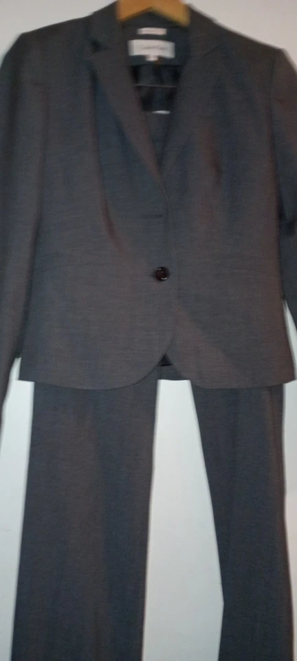 Calvin Klein Pant Suit Size 2 Power Suit Two Piece Set Pockets Executive Gray - Image 1 of 4