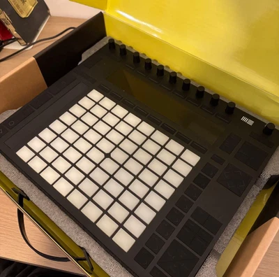 Ableton Push 2 MIDI Controller – Perfect for Live & Studio Music Production - Image 1 of 4