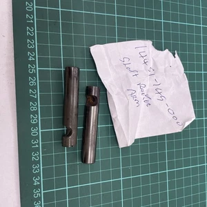 14451-149-000 Genuine Honda 2pcs Rocker Arm Shaft Valve CRF 80 XR 100 XL 75 NOS - Picture 1 of 7