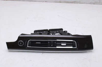 BMW 750Li xDrive 2010-2015 tablero central rejilla de ventilación de aire con moldura e interruptor de peligro Foto 1 de 4