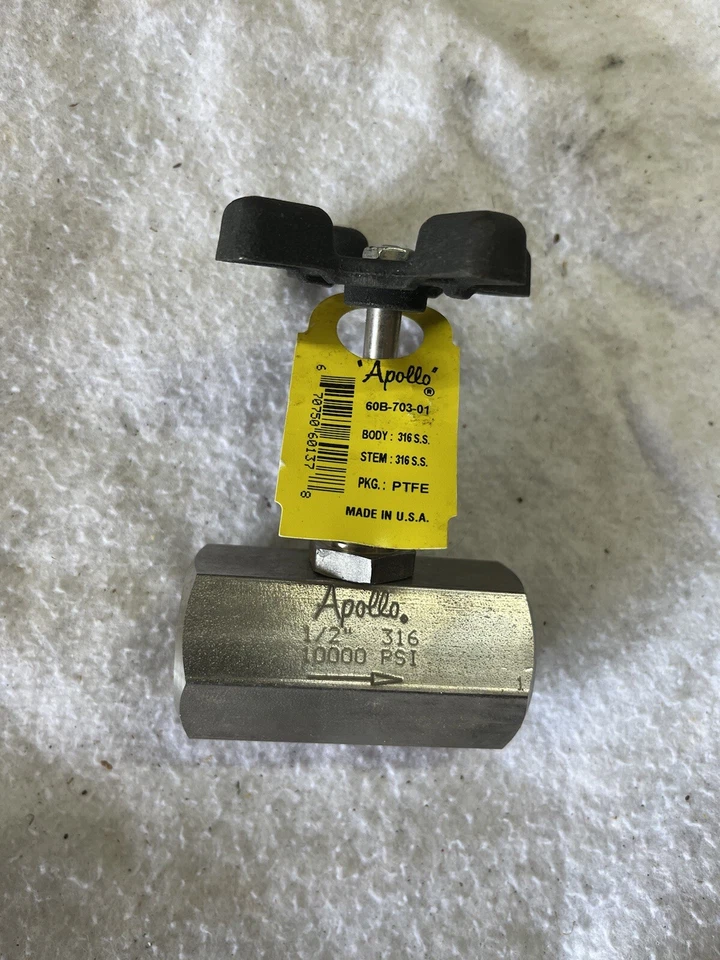 Apollo FNPT Globe Valve 316 Stainless Steel 1/2" Pipe Size - 60B70301