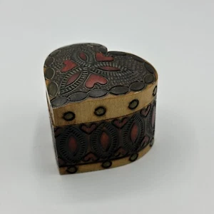 Wooden Mini Heart Trinket Swivel Box. Vintage Hand Carved. Made in Poland. - Picture 1 of 11