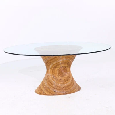 Mesa de comedor de ratán de mediados de siglo estilo caña lápiz Gabriella Crespi Foto 1 de 4