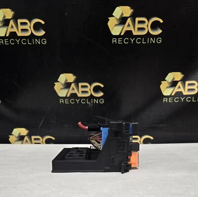 Mercedes Benz E320 2003 3,2 L motor caja de fusibles relé unidad módulo de conexión OEM Foto 1 de 4