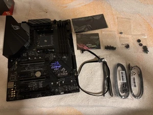 ASUS ROG STRIX B450-F GAMING AM4 Socket ATX Motherboard - Afbeelding 1 van 5