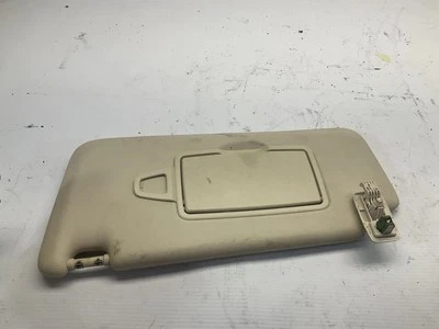 15-17 Mercedes-Benz C300 2.0L Front Left Sun Visor Sunvisor T - Изображение 1 из 4