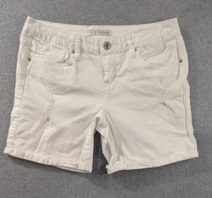 Guess Denim Shorts Womens Size 30 White Distressed Cuffs Stretch Comfort - Picture 1 of 14