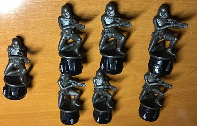 孩之宝星球大战,国际象棋套装替换件,7 个黑爪 — 第 1/2 张图片