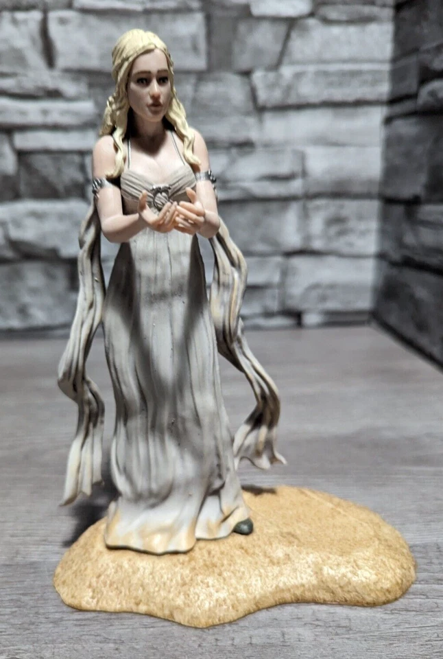 2014 Juego de Tronos Daenerys Targaryen 7.5" Figura Caballo Oscuro Estatua Foto 1 de 4