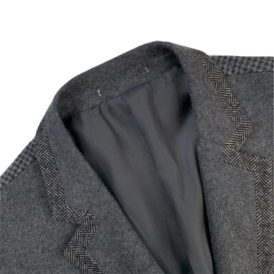 Blazer a cuadros de trabajo con parche de peso de franela gris oscuro 42 R Saks Fifth Avenue para hombre Foto 1 de 4