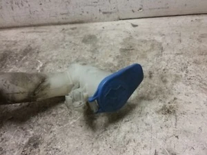FORD MB MONDEO WASHER TANK AND MOTOR FRONT  - Picture 1 of 9