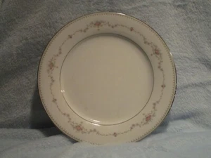 Noritake Fairmount Dinner Plate - Picture 1 of 2
