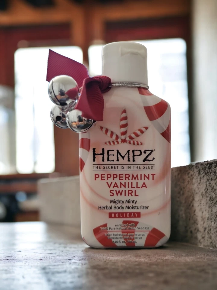 Hempz PEPPERMINT VANILLA SWIRL Herbal Body Moisturizer Holiday 2.25 oz/66mL