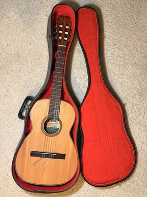 Guitarra Clásica Giannini AWN50 Vintage Brasil con Estuche - Buen Estado Foto 1 de 4