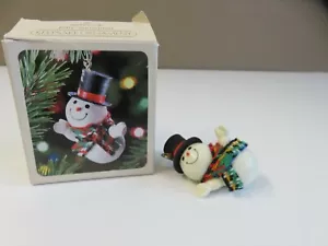 HALLMARK JOLLY SNOWMAN KEEPSAKE ORNAMENT With Box - Picture 1 of 5