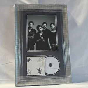 La band 1975 firmata una breve inchiesta sulle relazioni online CD JSA COA incorniciato - Foto 1 di 4