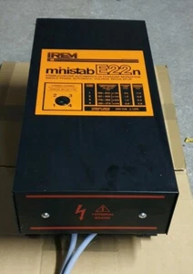  IREM ministab E22n  Automatischer einphasiger Spannungsstabilisator  - Picture 1 of 5
