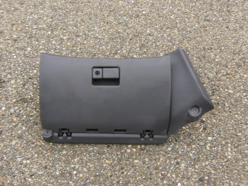 Caixa de luvas Toyota Celica GT/GTS 2000-2005 OEM cinza - Imagem 1 de 4