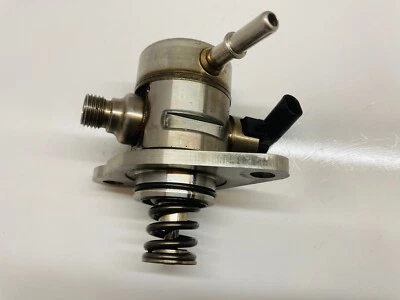 BOMBA COMBUSTIBLE PEUGEOT 2008 1.2 THP gasolina turbo EB2ADT HN05 28446039 ORIGINAL 2020 Foto 1 de 4