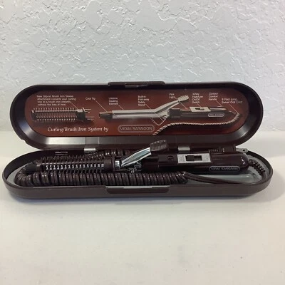 Vintage Vidal Sassoon Curling Brush Iron Travel Set w/Case Model VS 131 Tested - Image 1 of 4
