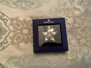 Swarovski Festive Annual Edition 2021 Gold Tone Christmas Ornament 5583848 - Picture 1 of 4