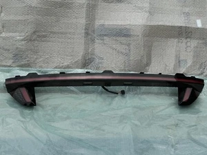 2022-2024 HYUNDAI TUCSON LED CENTER LIGHT  TAIL LIGHT COMBO W/CAMERA OEM USA - Picture 1 of 19