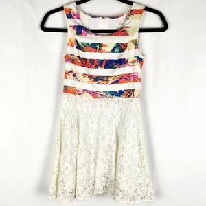 The Lost Girls Girls Party Dress Youth Size 10 White Lace Floral Upper Lined Zip - Picture 1 of 14