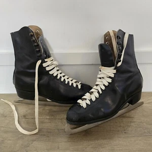 Vintage schwarze Hamaco Treble drei Schlittschuhe Eiskunstlauf. Requisite Größe UK 7 im Karton  - Bild 1 von 13