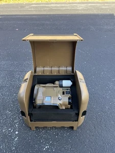 Vault-TEC Limited Issue Pip-Boy For Vault 111 Deployment Fallout NO GAME - Picture 1 of 8