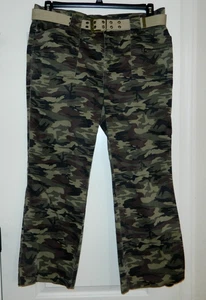 Pantalones camuflados para mujer talla 18 - Imagen 1 de 6