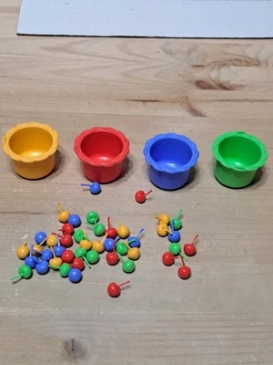 Hi Ho Cherry-O Game 2007 Replacement Parts Pieces 44 Cherries & 4 Baskets - Image 1 of 3