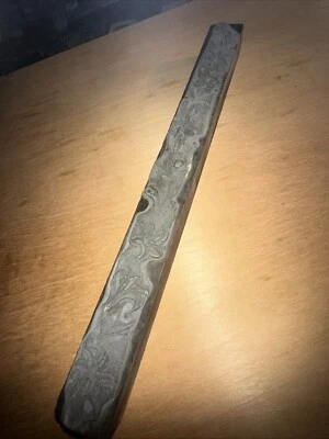 Printing Block ( Long Border edge Flowers ) 11 Inch Type Cut. - Image 1 of 4