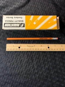 Vintage NOS Box mit 12 Marathon Qualität Bleistiften Century Series LA CA 90025 NEU - Bild 1 von 5