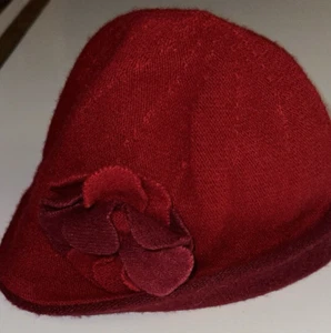 Jendi Red Women’s Wool Cloche Hat with Felted Flower Embellishment. Casual,Racy - Picture 1 of 13