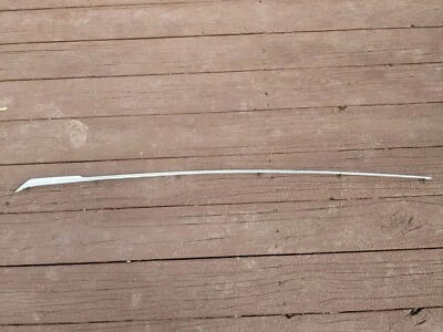 Plymouth Sport Fury 1964 OEM capó moldura usado Mopar Foto 1 de 2