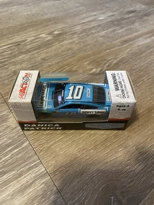2017 #10 Danica Patrick Natures Bakery Stewart Haas Ford 1/64 NASCAR Diecast - Image 1 of 2