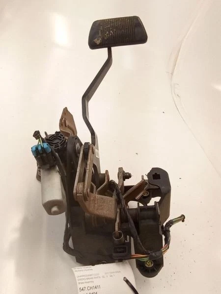 Chrysler Town and Country 2011 montaje de freno pedal probado por fabricante de equipos originales  Foto 1 de 4