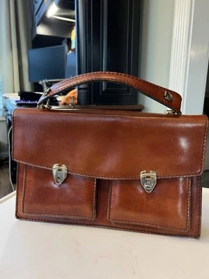 Maletín de cuero de mano vintage hecho a mano Foto 1 de 4