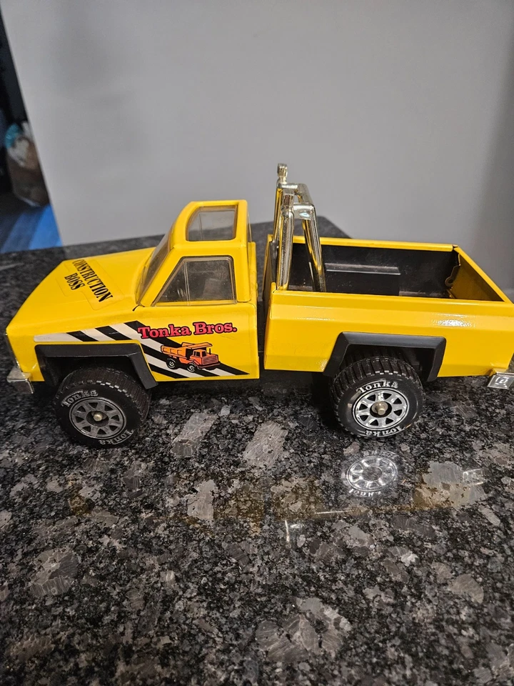 Camioneta pickup Tonka Construction Boss vintage sin usar, en caja c1980 amarilla #5161 Foto 1 de 4