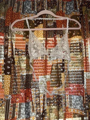 Sujetador halter minimalista de encaje satinado corazón años 80 L/XL Foto 1 de 4